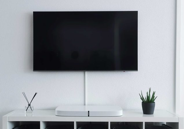 Los mejores soportes para colocar TV de modo seguro en el lugar ideal · CompraMejor.es