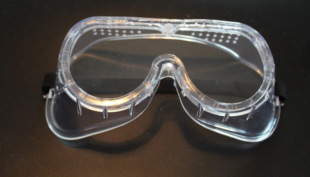 Las mejores gafas de protección para trabajar o hacer bricolaje más seguro