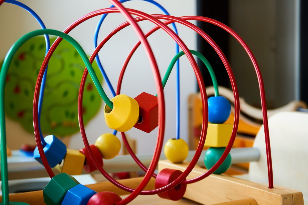 Los mejores juguetes estilo Montessori (para desarrollar la creatividad) de 3 a 6 años