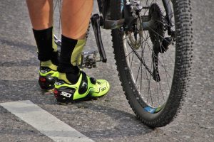 Un buen modelo de zapatillas para ciclismo tiene que aunar comodidad y suelas resistentes