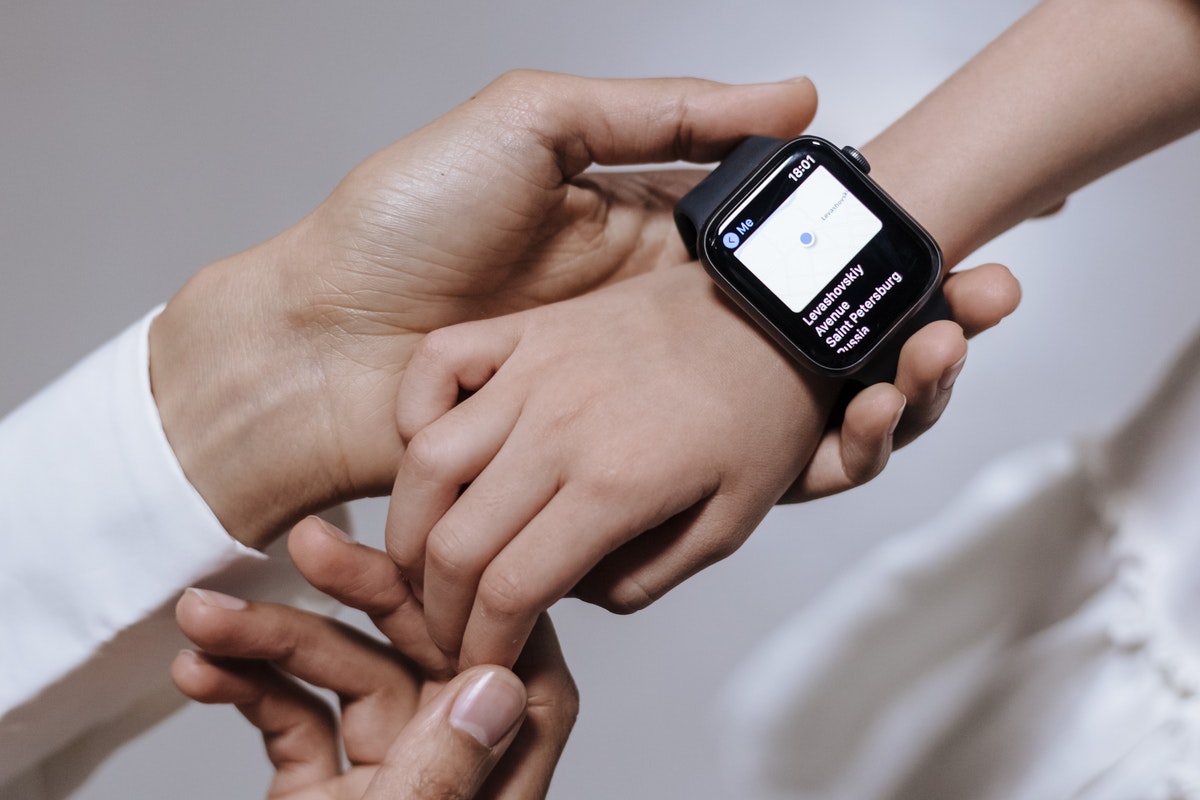 Las grandes compañías fabrican productos adaptados a la edad de los usuarios, como los mejores smartwatches para niños.