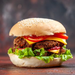 Día de la Hamburguesa: Cinco picadoras de carne para prepararlas como un profesional