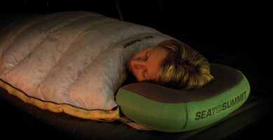 Las mejores almohadas para descansar bien en las acampadas