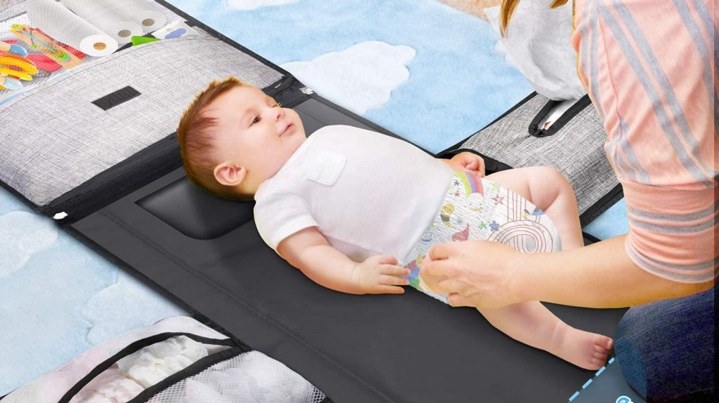 Bolsos para cambiar a los bebés de manera cómoda en cualquier lugar