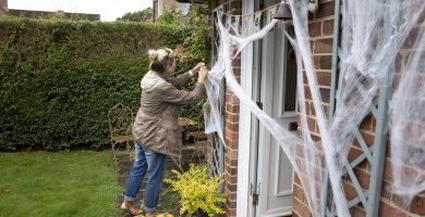 Las ideas más espeluznantes para decorar tu casa este Halloween sin arruinarte