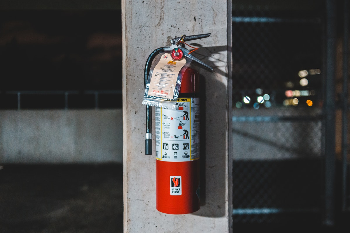 Extintores para actuar rápido en caso de incendio y evitar que se propague