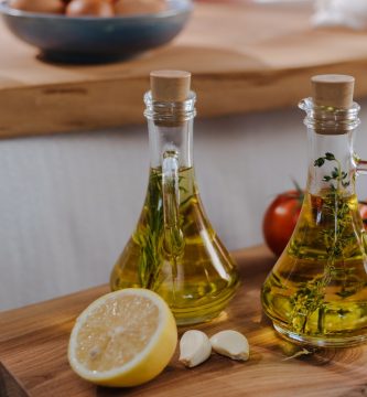 El aceite de oliva VIRGEN reduce el riesgo de cáncer de mama y estos son los mejores