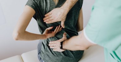 Los mejores correctores para aliviar y prevenir los dolores de espalda