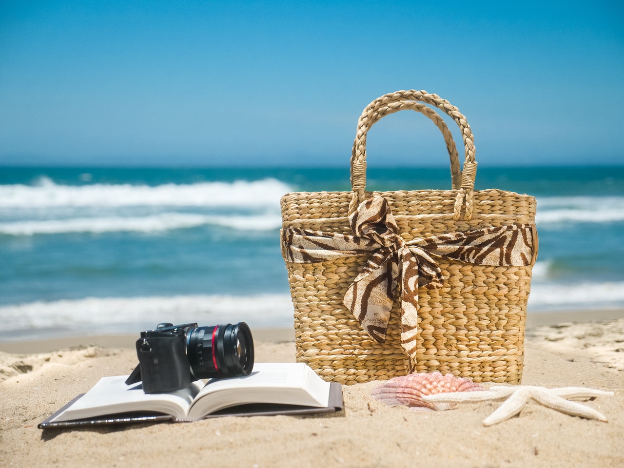 Fablcrew color azul mochila para viaje de playa Bolsa grande de malla para almacenamiento de juguetes de playa 48 x 24 cm bolsa de red plegable 