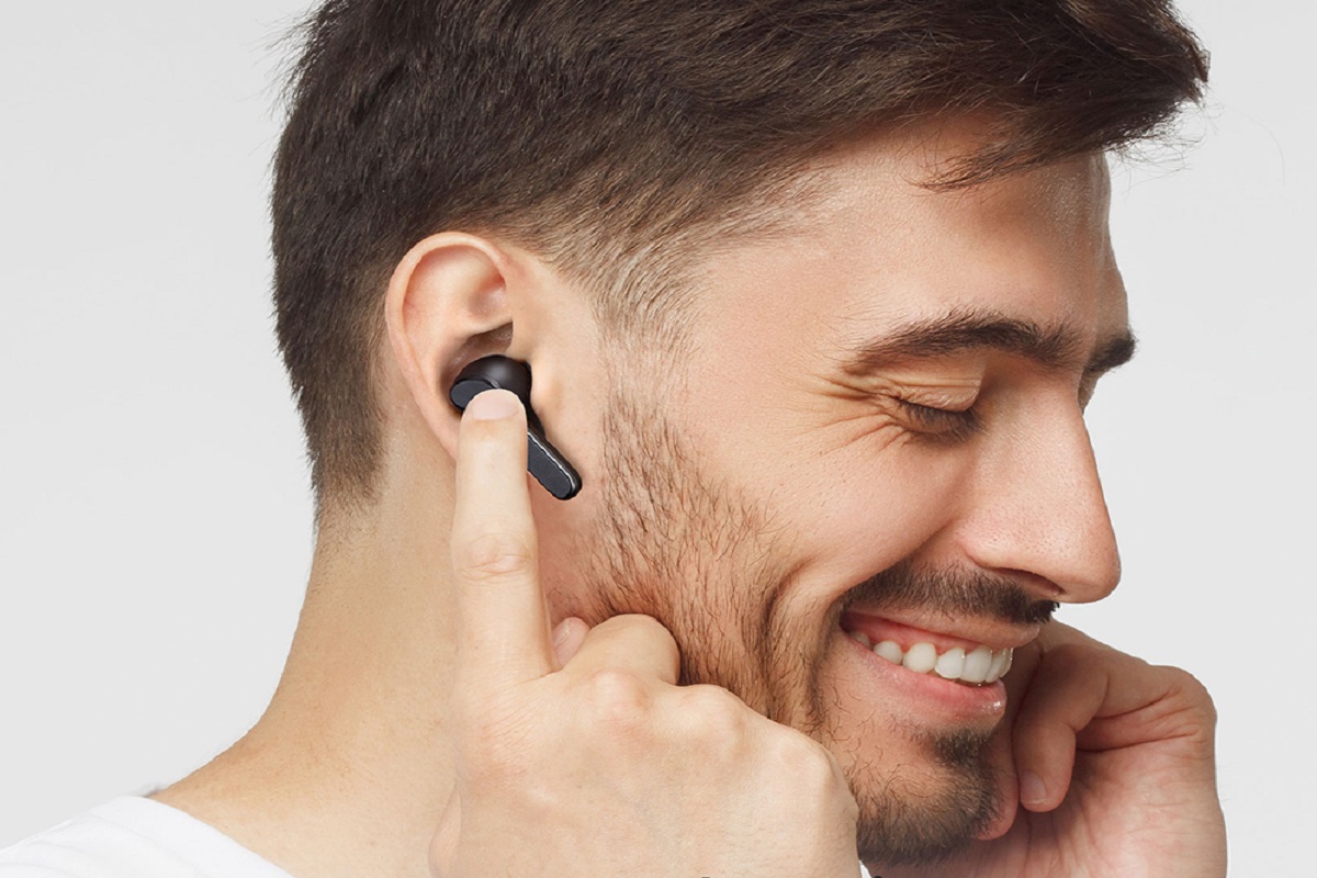 Ligeros, con micrófono y por menos de 30€: Así son los auriculares perfectos para el Día del Padre