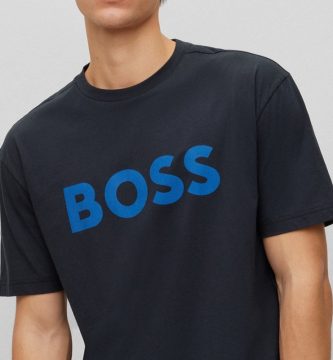 La camiseta BOSS para hombre que arrasa en Amazon, ahora con un 40% de descuento