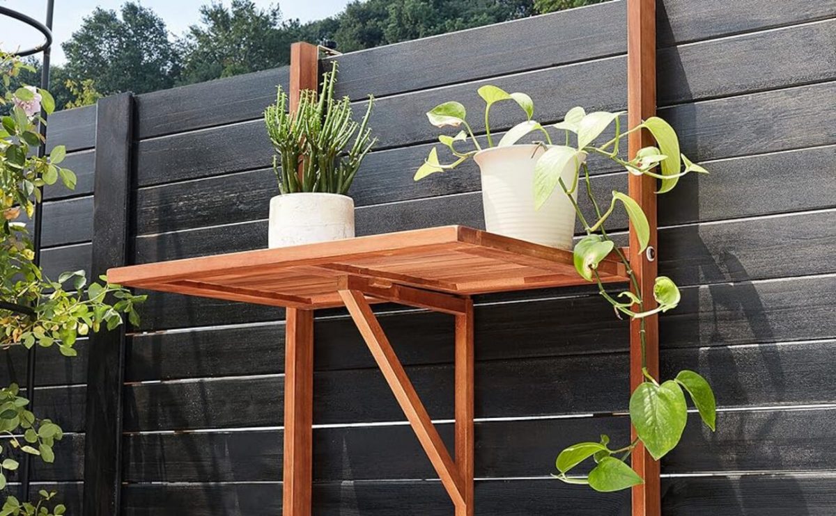 Prepara tu terraza para la llegada del buen tiempo con esta mesa plegable
